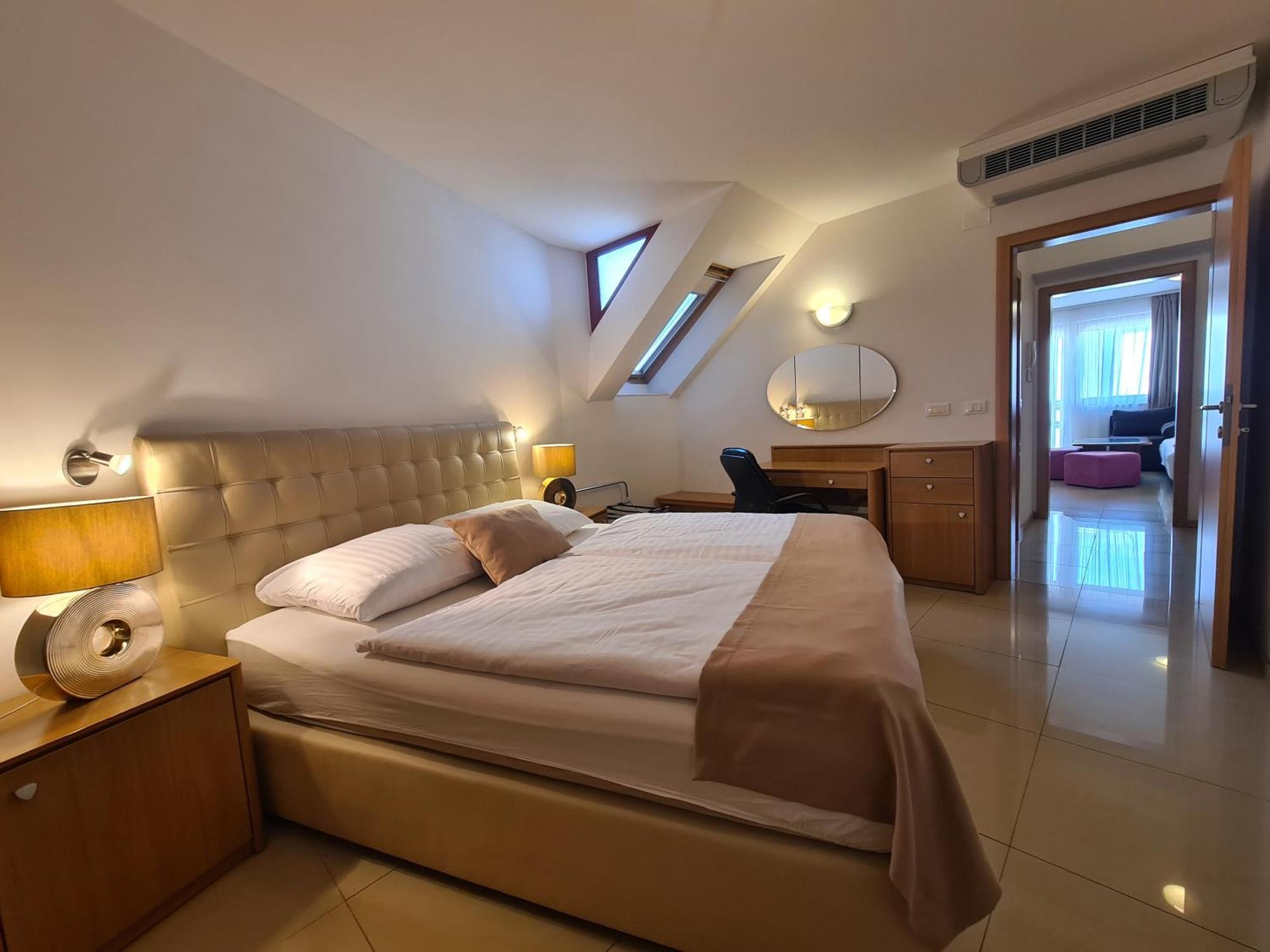 Gaja Aparthotel Bled